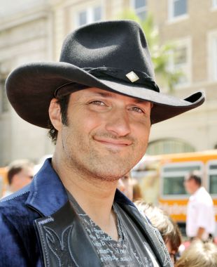 Robert Rodriguez | Biography, Movie Highlights and Photos | AllMovie